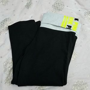 Victorias secret pink capri leggings